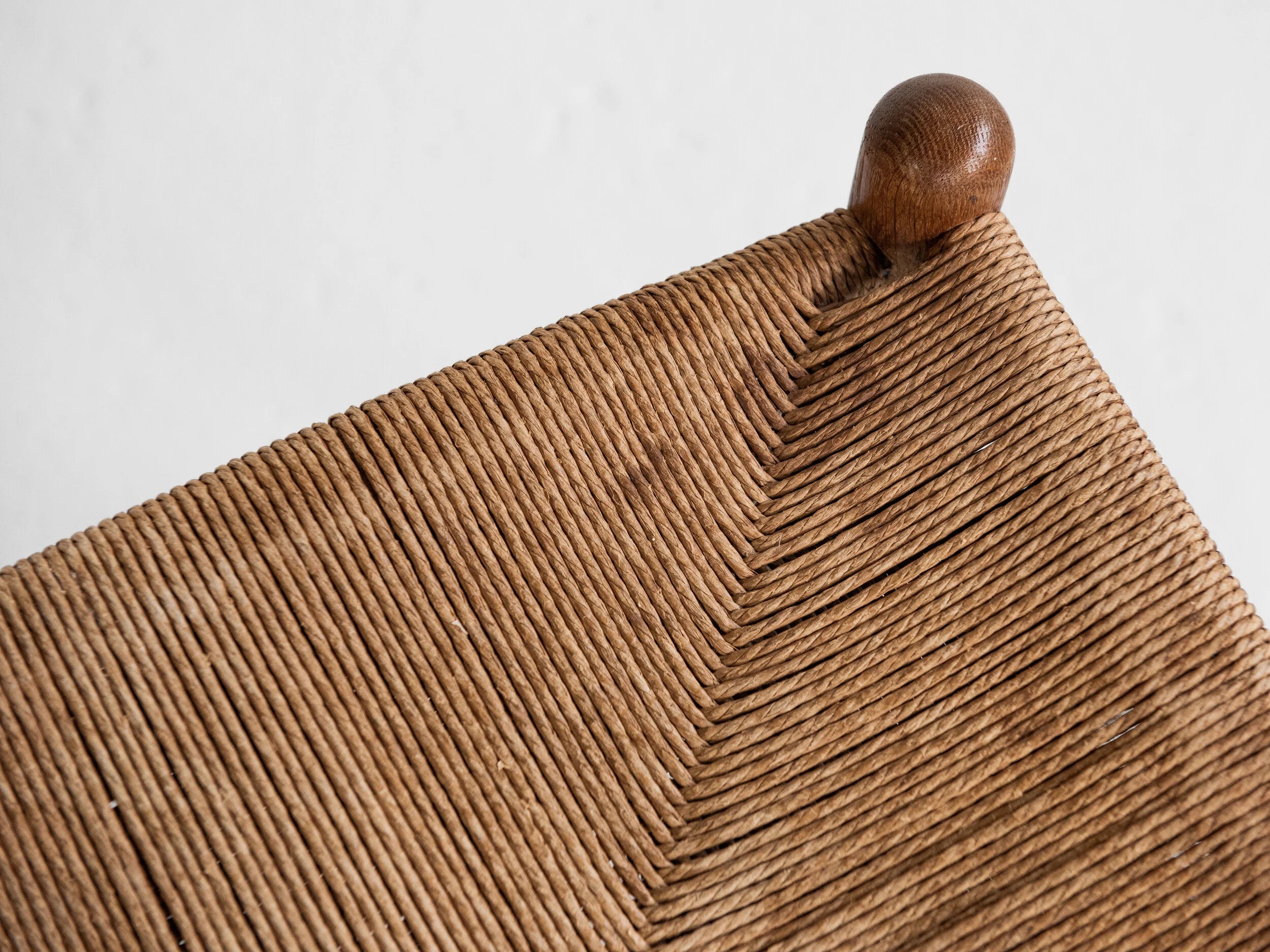 Midcentury_Danish_CH36_chair_in_oak_by_Hans_Wegner_for_Carl_Hansen_&_Søn