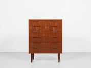 Midcentury_Danish_chest_of_6_drawers_in_teak_1960s