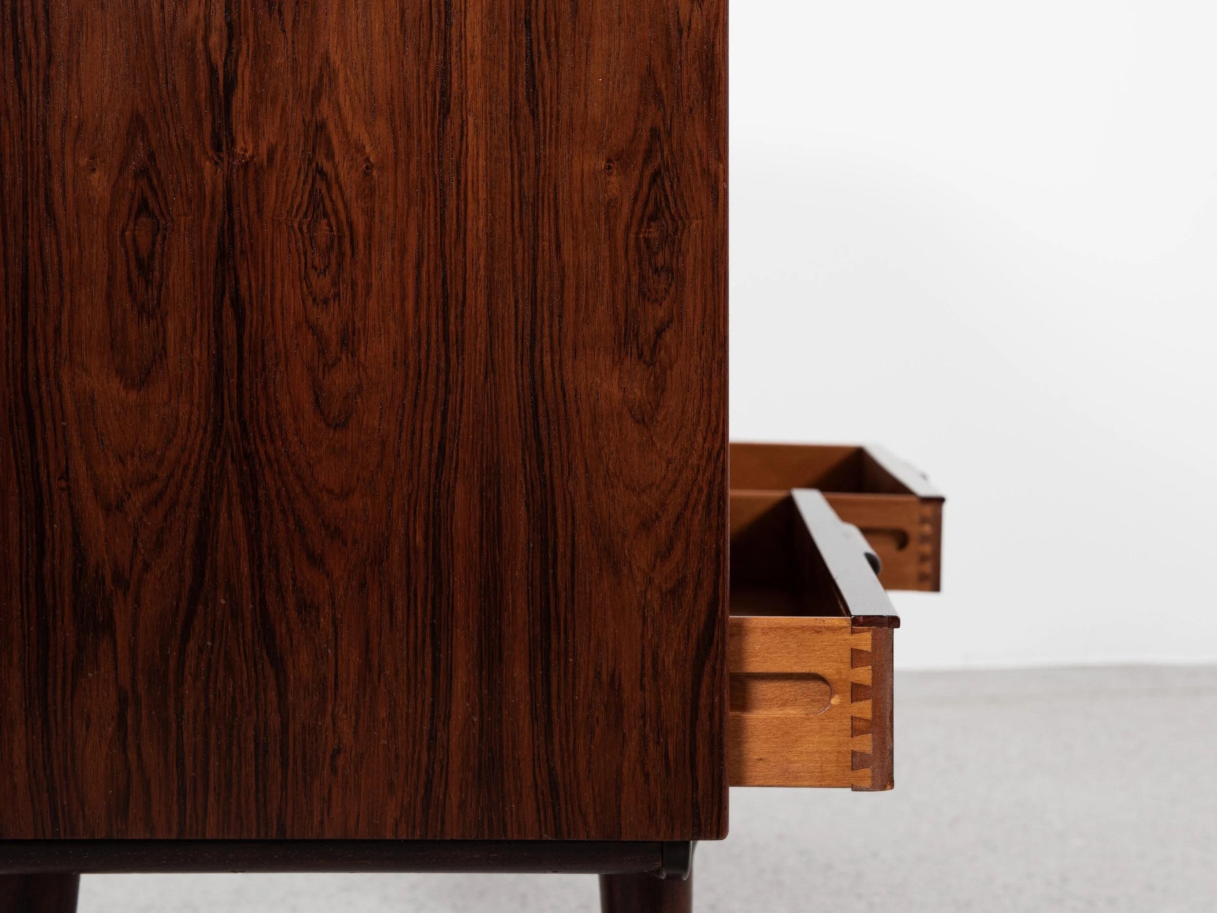 Midcentury_highboard_Model_13_in_rosewood_by_Omann_Jun_1960s