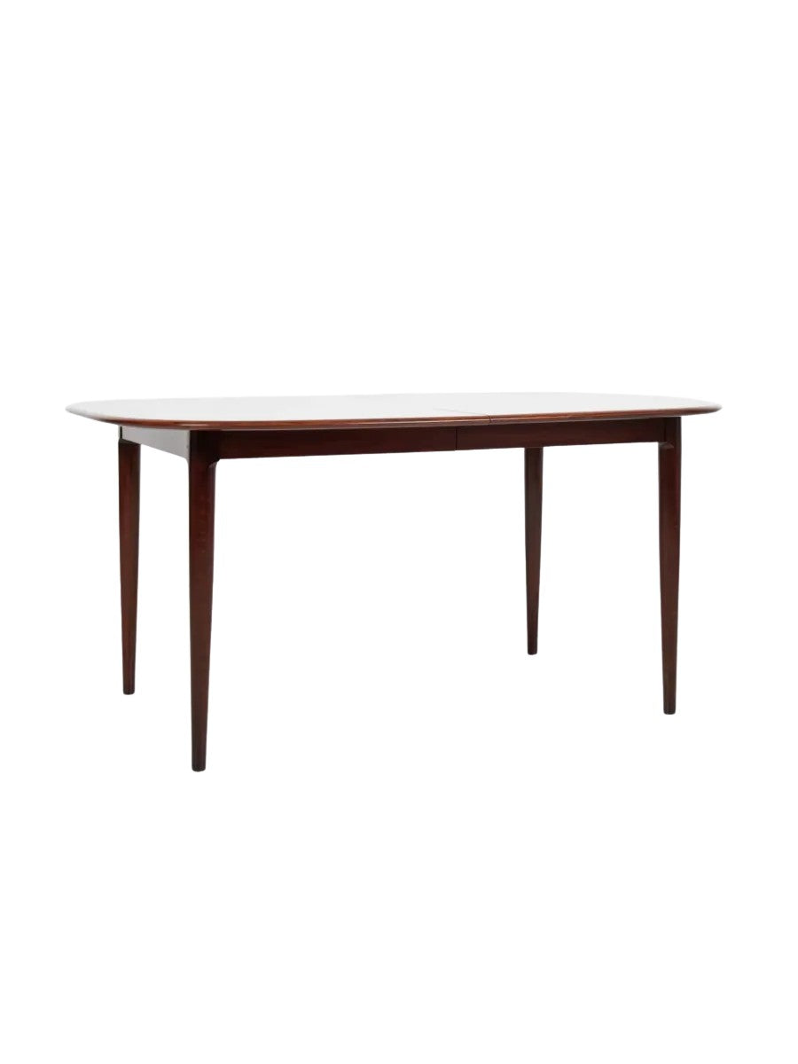 Midcentury_oval_dining_table_in_rosewood_1960s_with_2_extensions