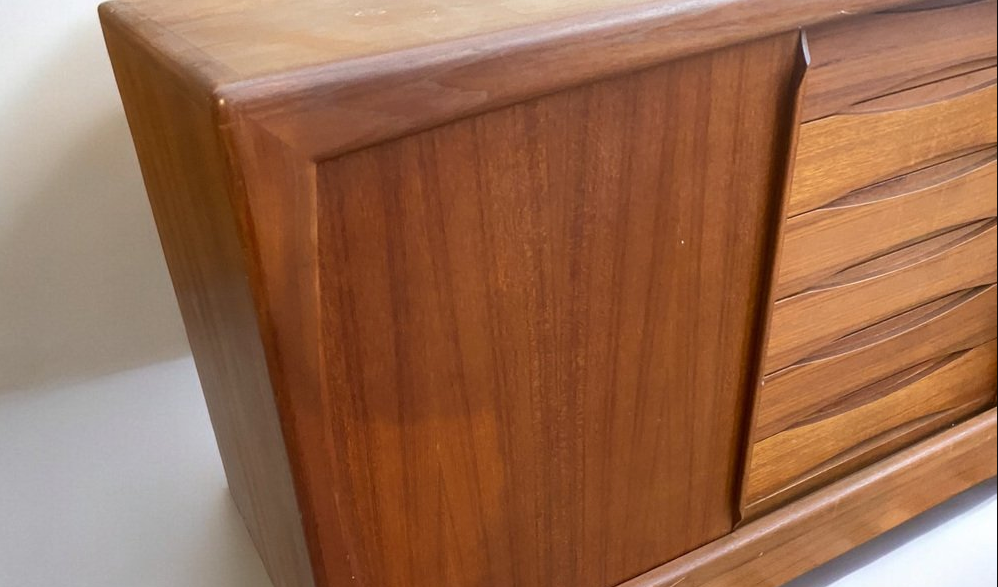 Mid-Century_Sideboard_with_6_Drawers_from_Dyrlund,_Denmark,_1960s