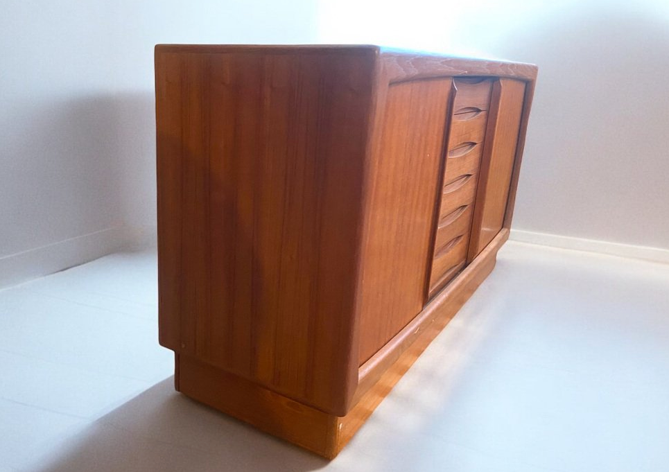 Mid-Century_Sideboard_with_6_Drawers_from_Dyrlund,_Denmark,_1960s