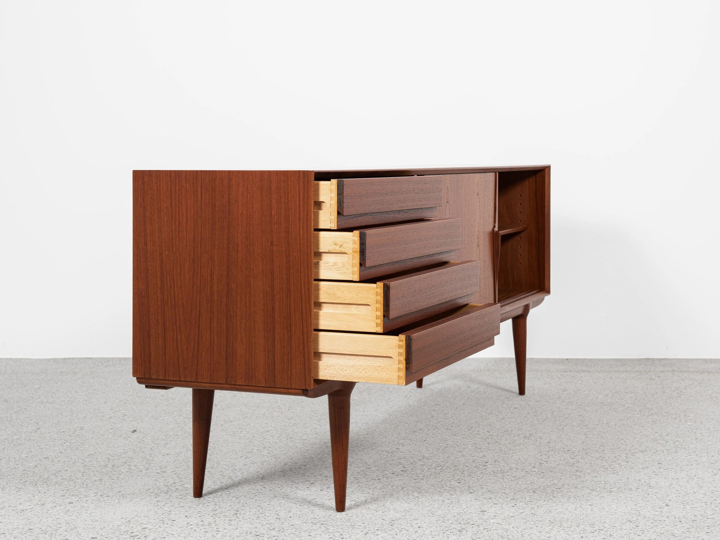 Midcentury_sideboard_Model_18_in_teak_by_Omann_Jun_1960s
