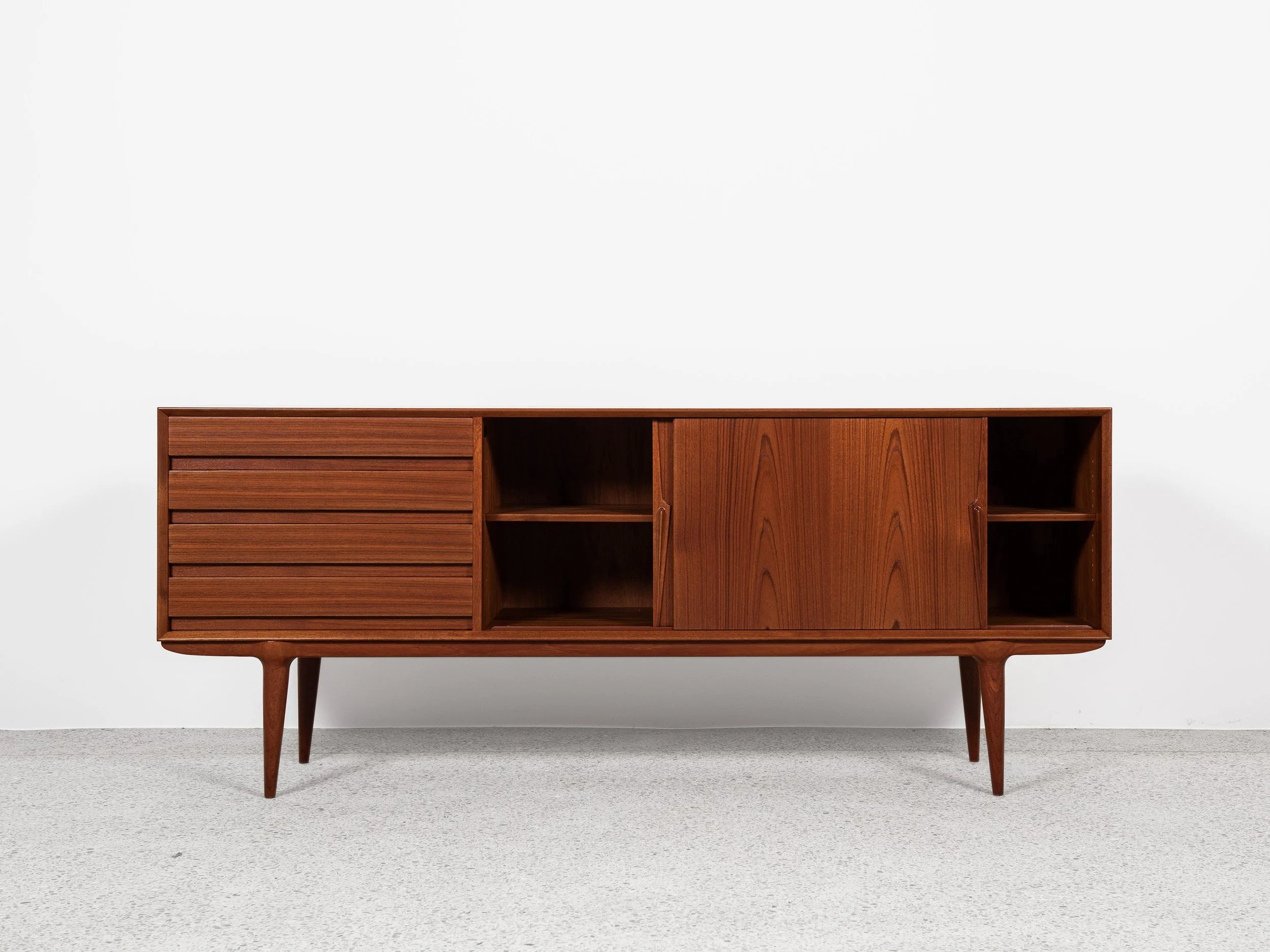 Midcentury_sideboard_Model_18_in_teak_by_Omann_Jun_1960s