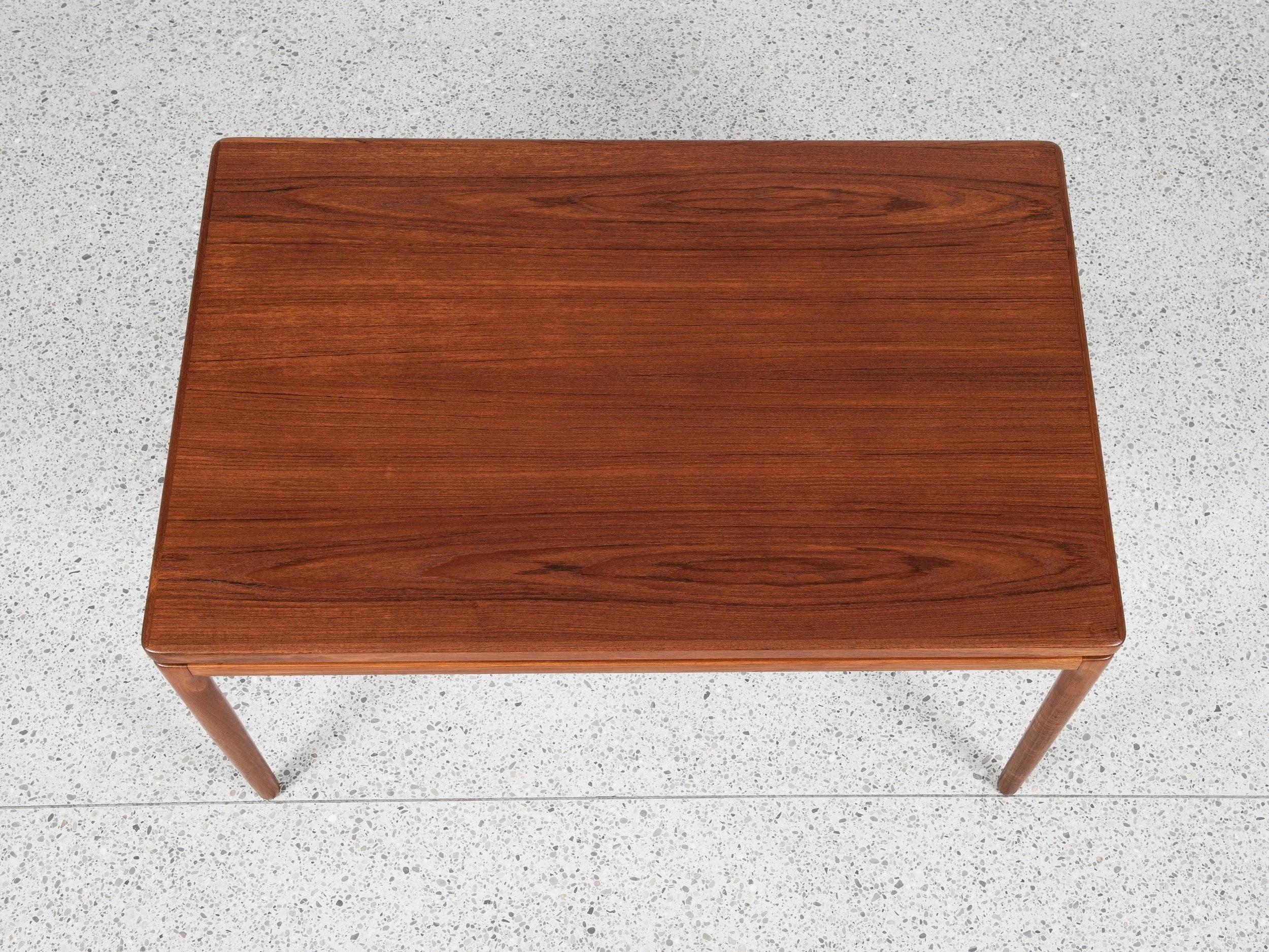 Midcentury_Danish_smaller_dining_table_in_teak_by_Christian_Linneberg_1960s