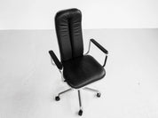 Midcentury_English_desk_chair_by_Frederick_Scott_for_Hille_1970s