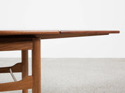 Midcentury_extendable_coffee_table_in_oak_and_teak_1960s