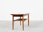 Midcentury_extendable_coffee_table_in_oak_and_teak_1960s