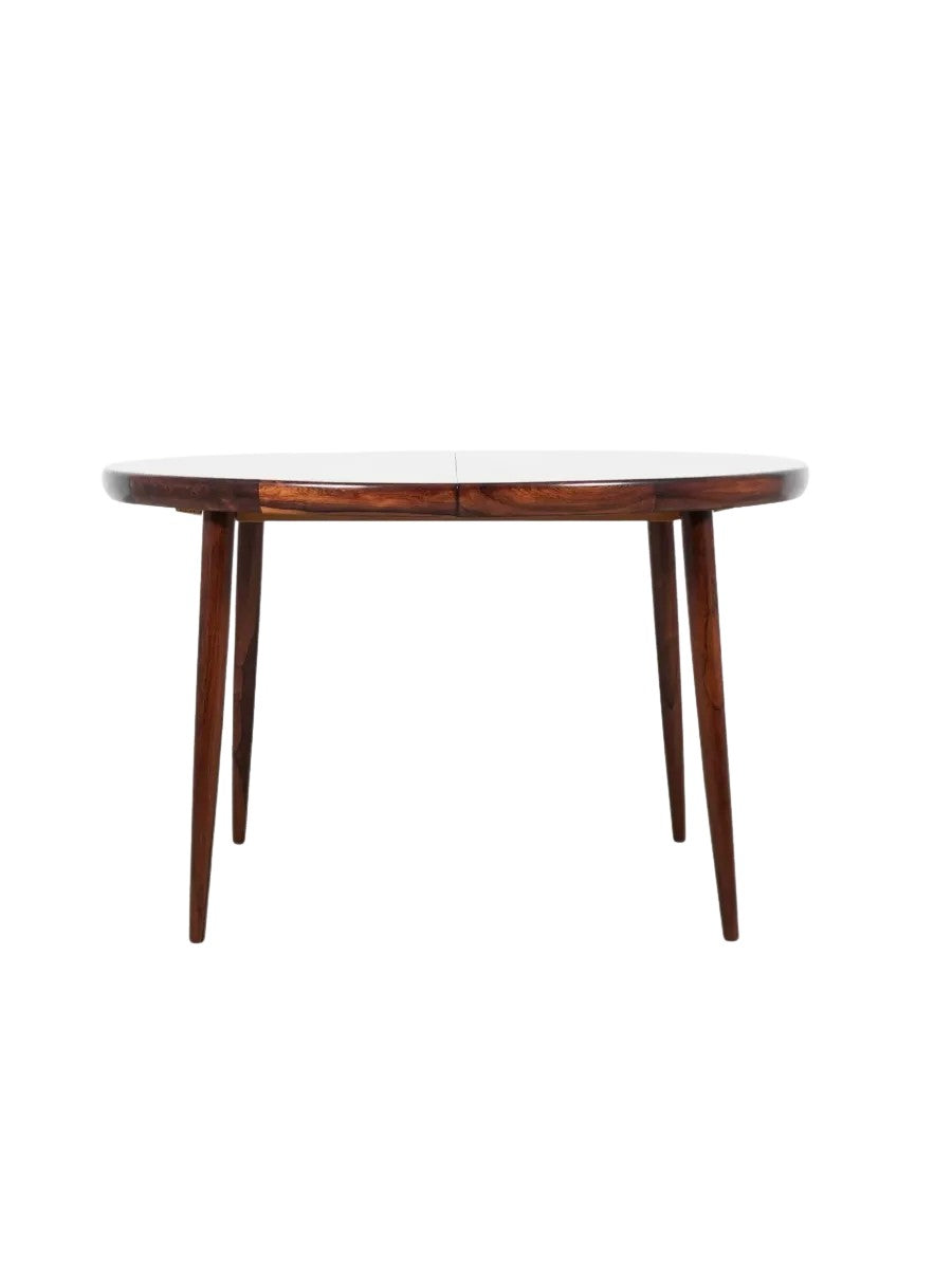 Midcentury_extendable_round_dining_table_in_rosewood_by_VV_Møbler_1960s