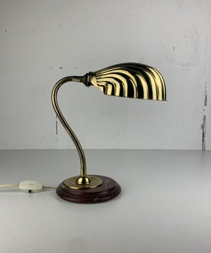 Midcentury_Modern_Marble_and_Brass_Gooseneck_Clam_Shell_Desk_Lamp_by_Tommaso_Barbi,_1970s