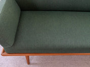 1950s_Minerva_Sofa_by_Peter_Hvidt_and_Orla_Mølgaard_Nielsen_for_France_and_Daverkosen,_Denmark