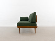 1950s_Minerva_Sofa_by_Peter_Hvidt_and_Orla_Mølgaard_Nielsen_for_France_and_Daverkosen,_Denmark