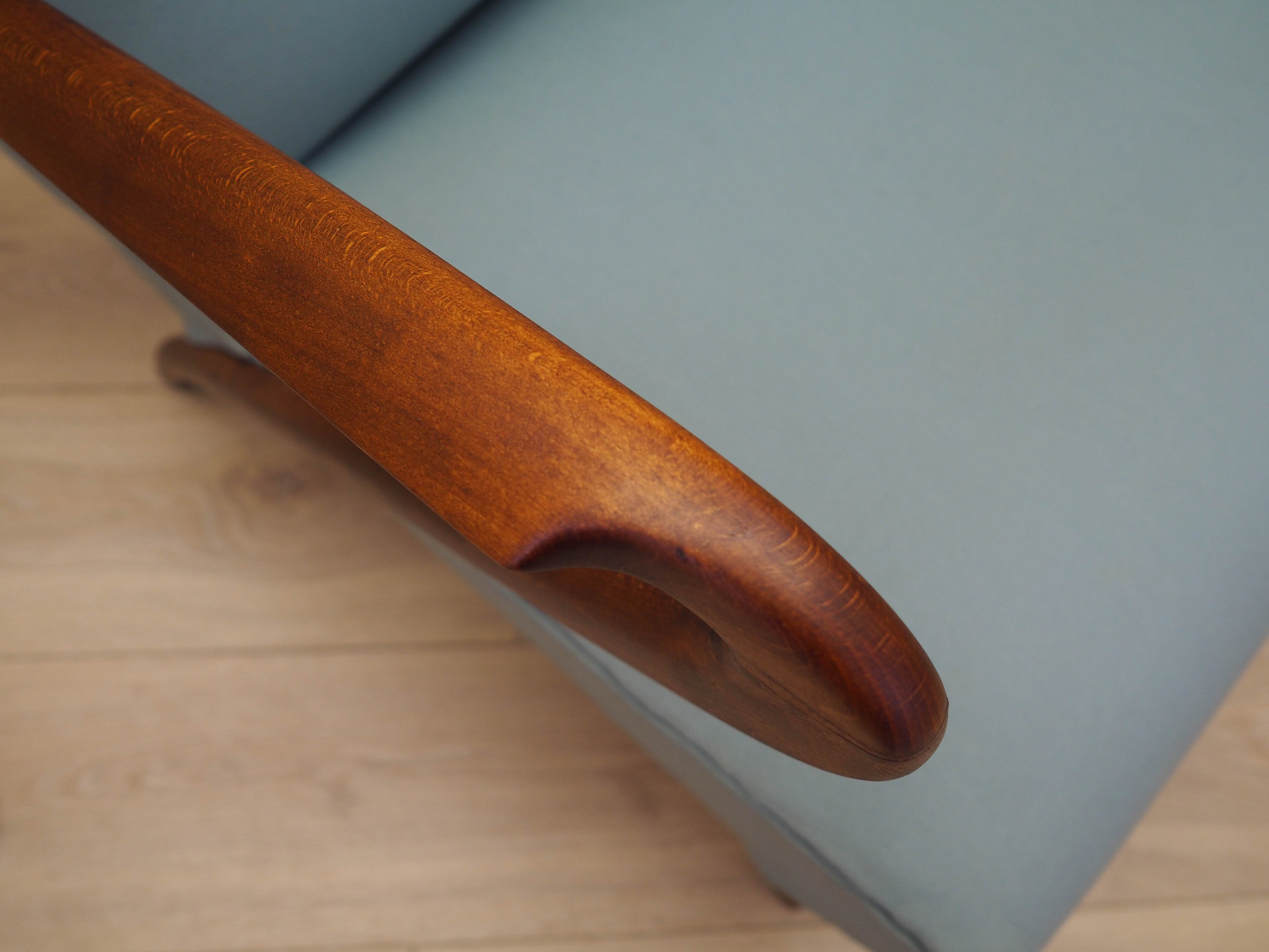 Italian_Mid-Century_Modern_Sofa_from_1970s,_Italy
