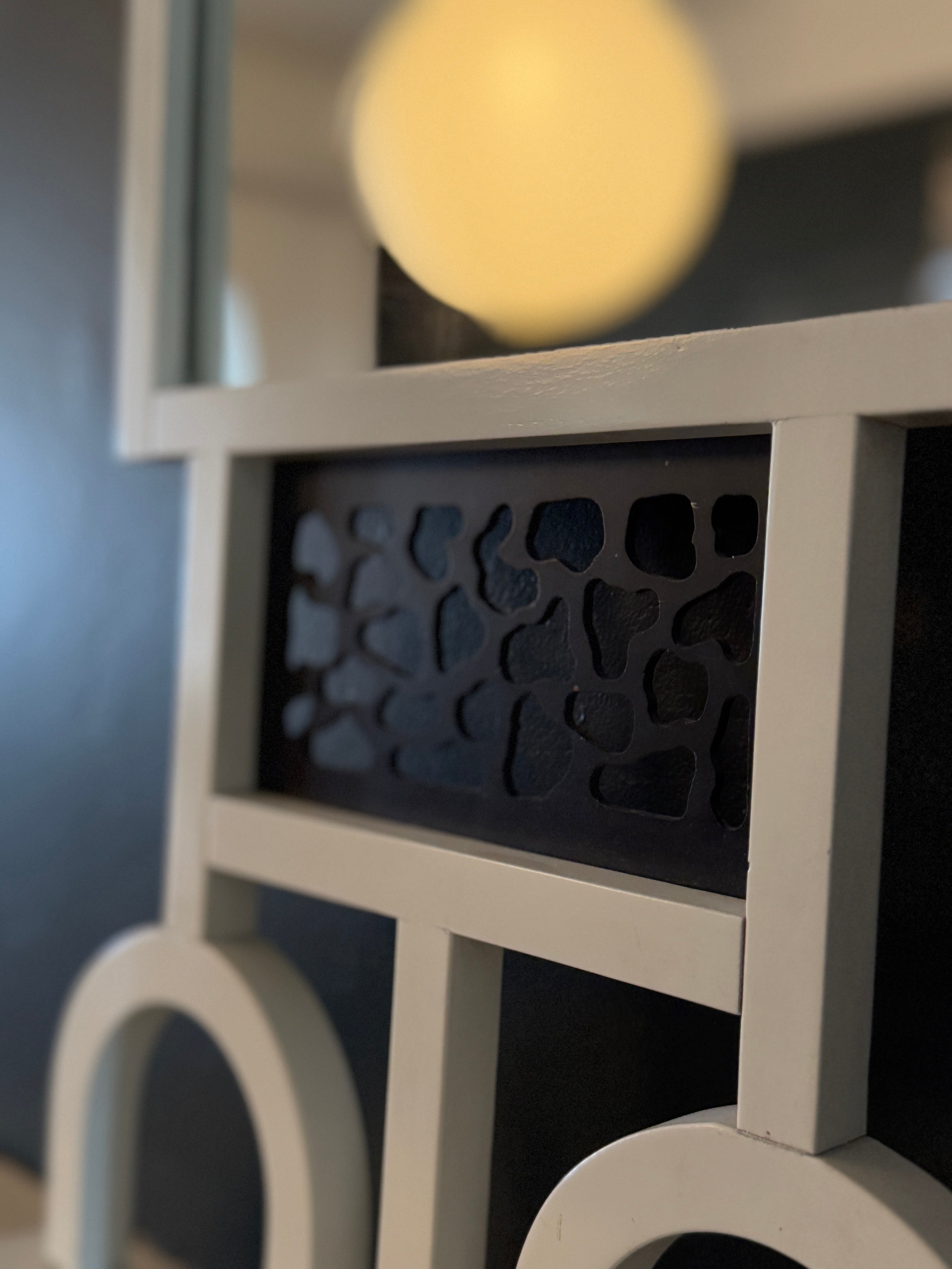 Rare_Wall_Mirror_by_George_J._Sowden_for_La_Donna_and_Memphis_Milano,_1986,_Italy