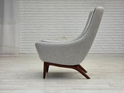 ML_140_Lounge_Chair_with_Ottoman_by_Illum_Wikkelsø_1960-65_Denmark