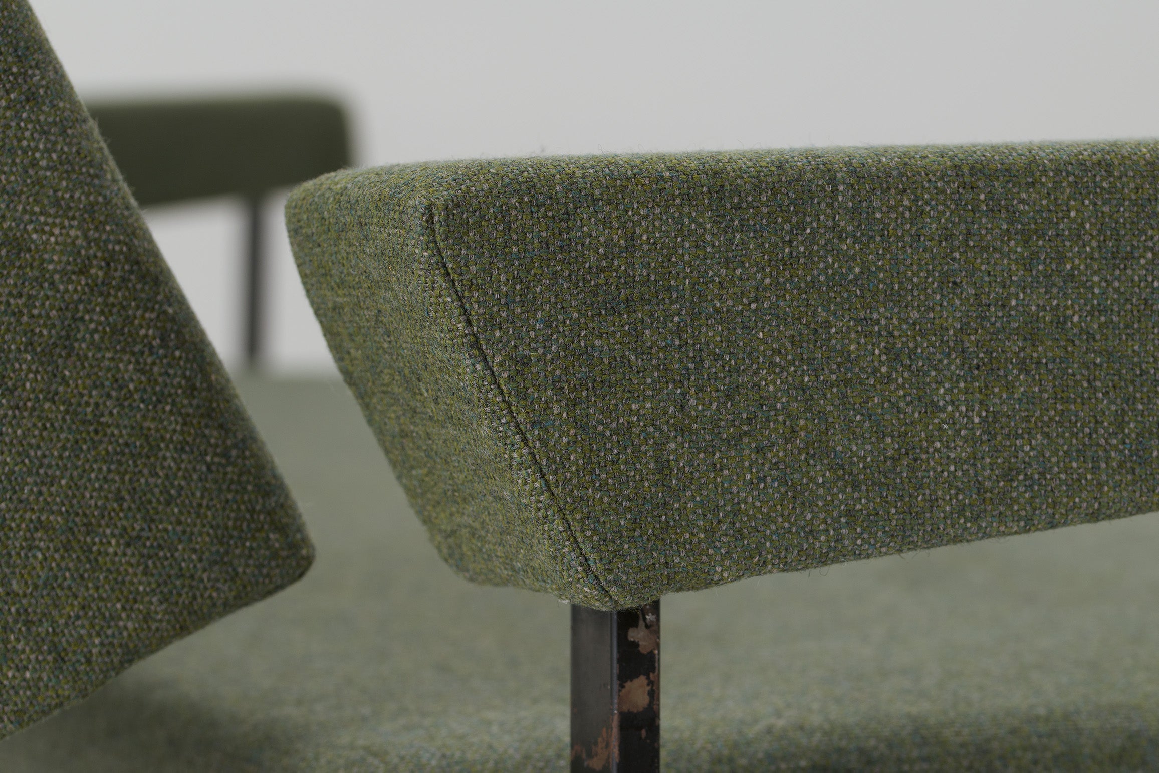 MM07_Sofa_by_Cees_Braakman_for_Pastoe,_Netherlands,_1958