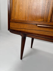 Model_13_Rosewood_Highboard_by_Gunni_Omann_for_Omann_Jun_Møbelfabrik,_Denmark,_1960s