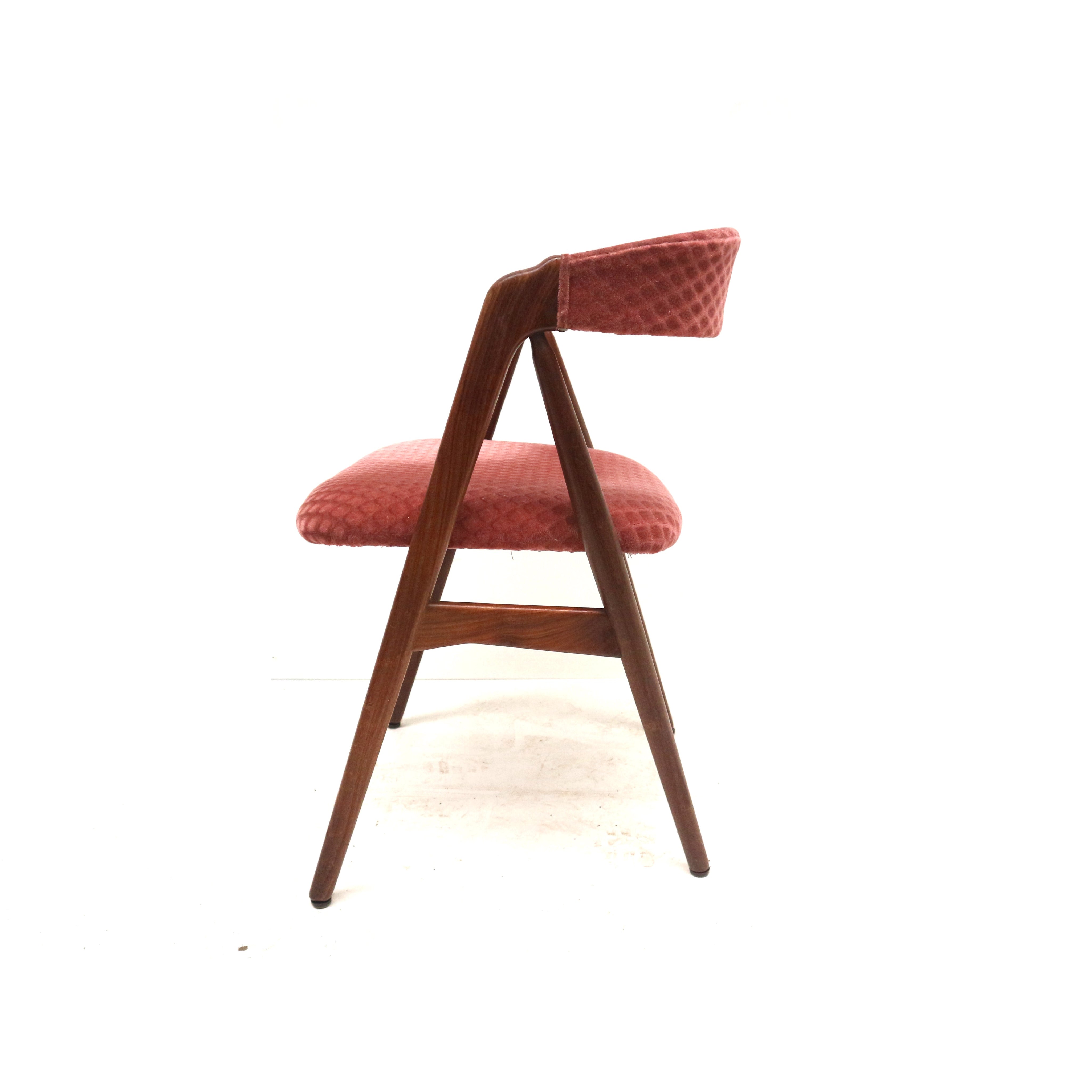 Model_205_Chair_by_Thomas_Harlev_for_Farstrup_Møbler,_1950s,_Denmark