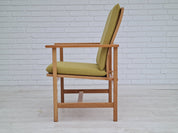 Model_2257_Armchair_by_Børge_Mogensen_1980_Denmark