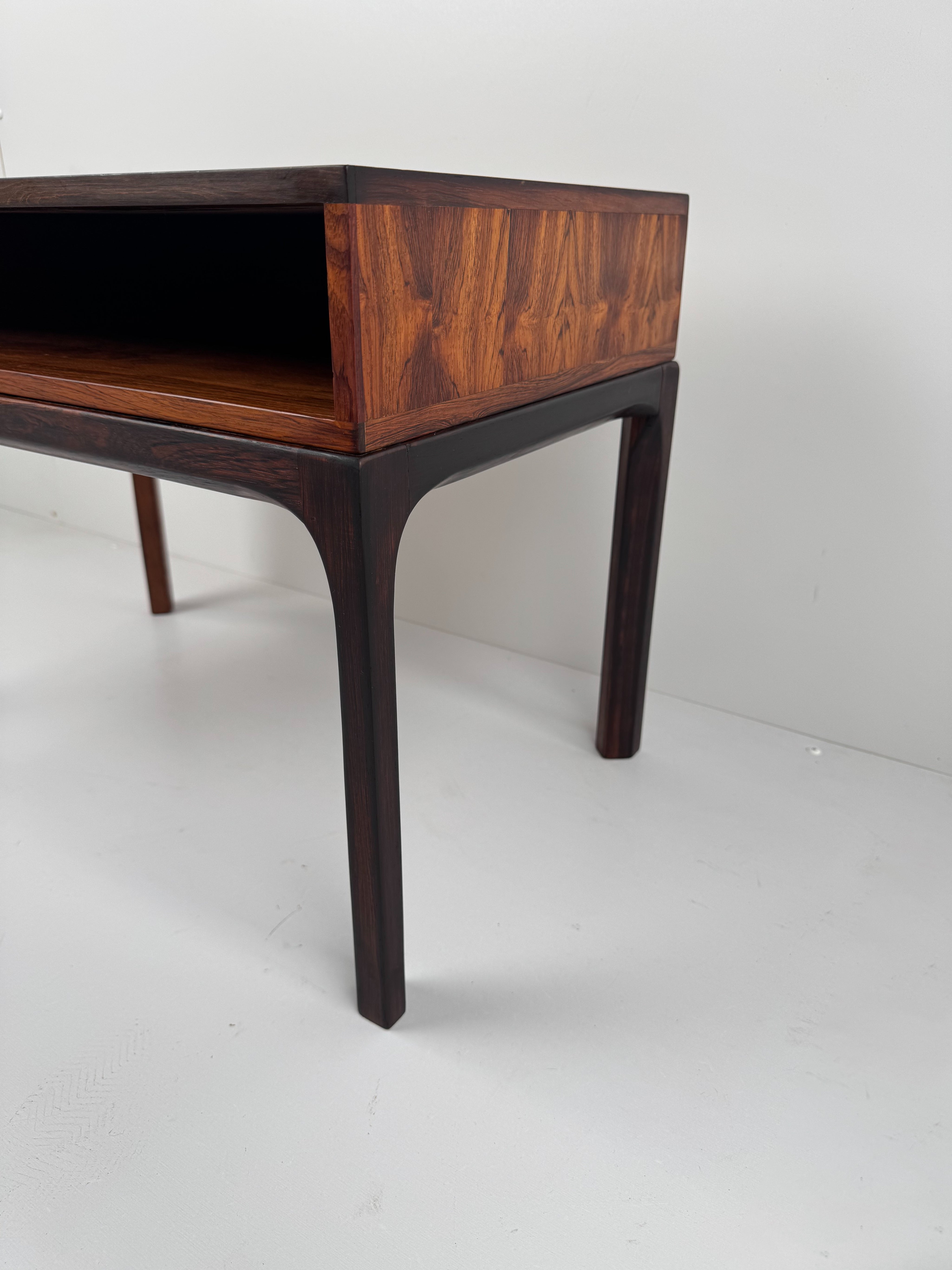 Model_383_Rosewood_Bedside_Table_by_Aksel_Kjersgaard,_Denmark,_1960s