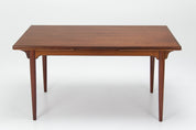 Model_54_-_Extendable_Dining_Table_-_Gunni_Omann