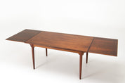 Model_54_-_Extendable_Dining_Table_-_Gunni_Omann
