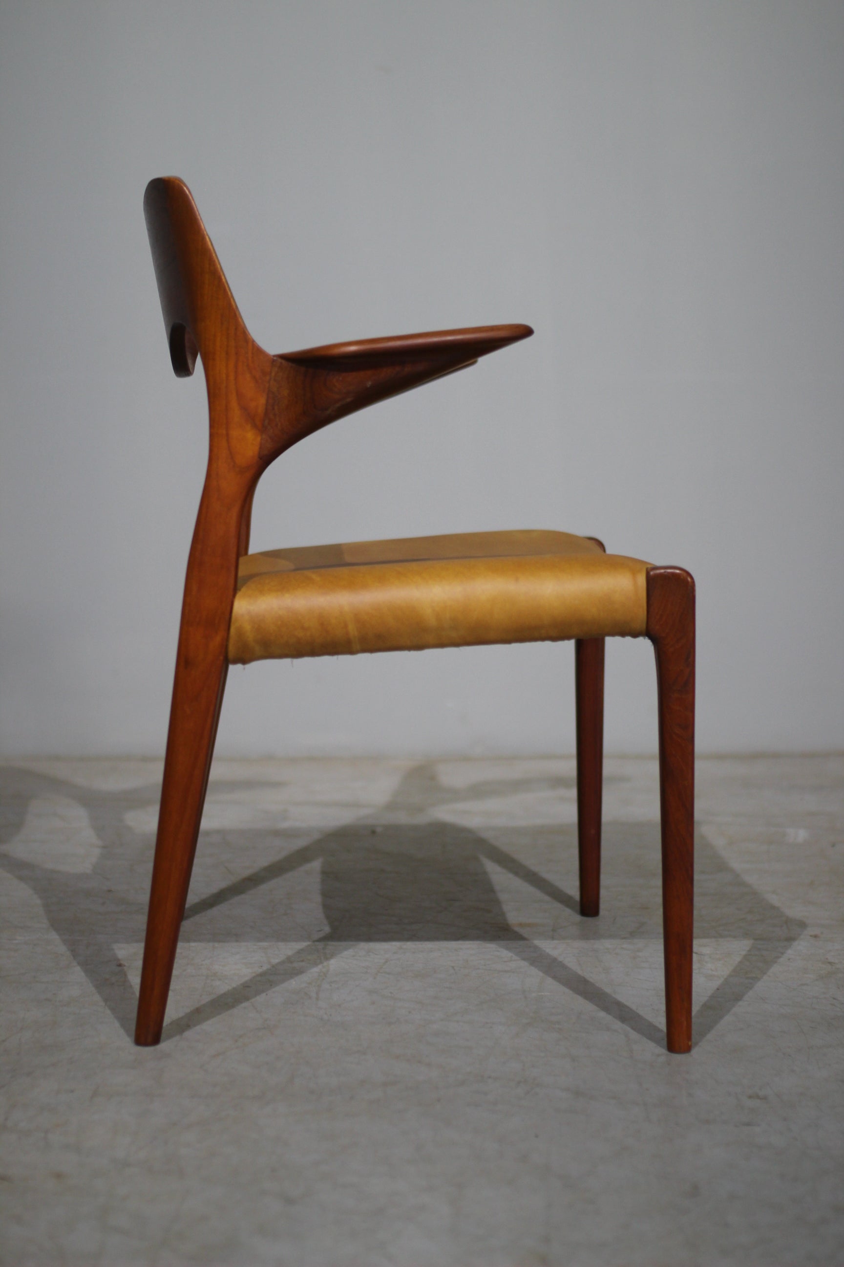 Model_55_Teak_Armchair_by_Niels_O._Møller_for_J.L._Møllers_Møbelfabrik,_Denmark_1951