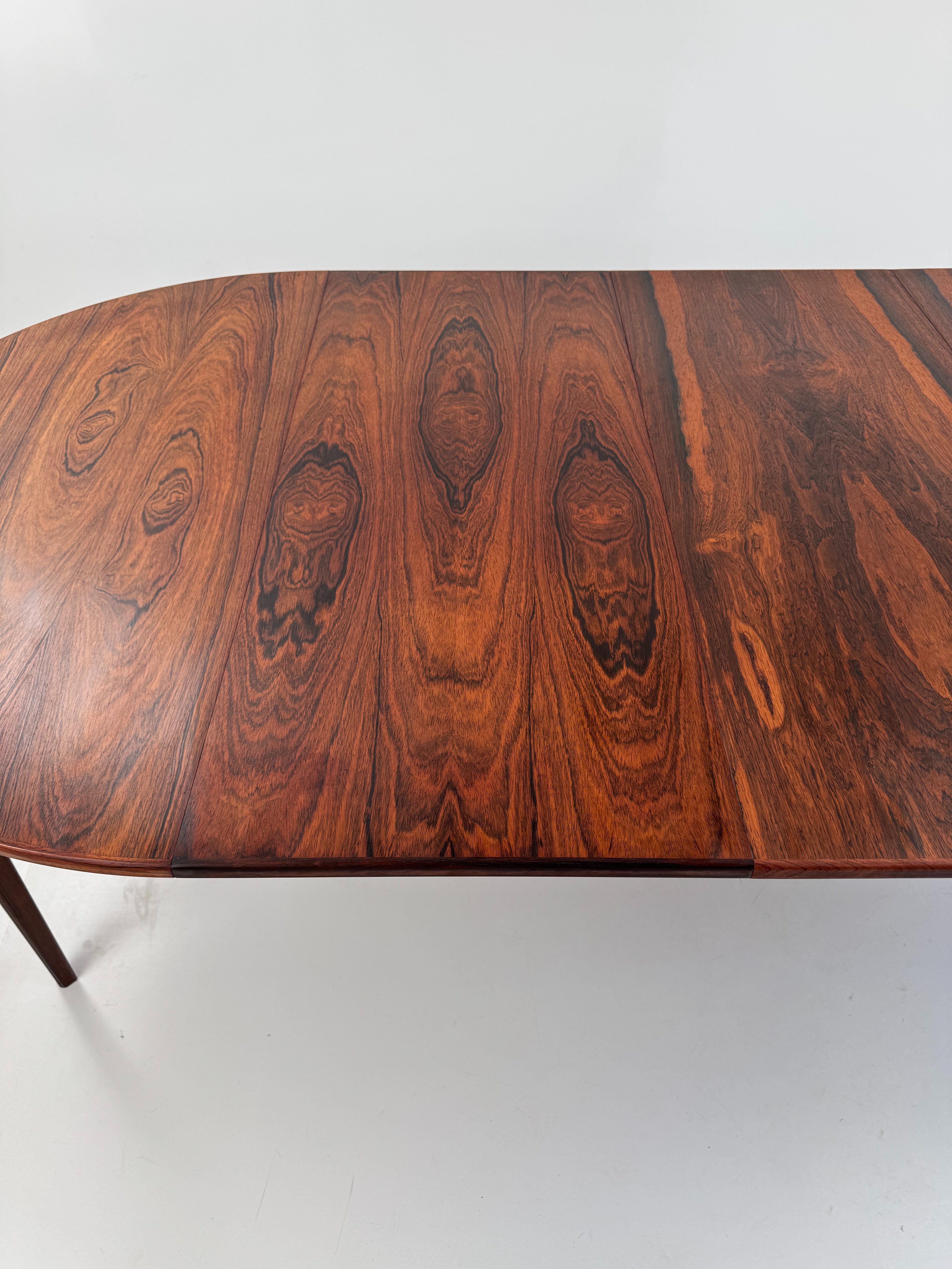 Model_55_Extendable_Dining_Table_by_Gunni_Omann_for_Omann_Jun,_Rosewood,_Denmark,_1960s