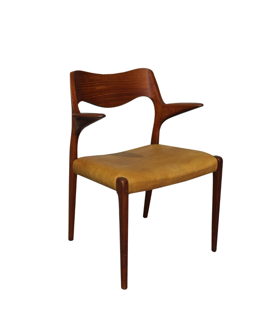 Model_55_Teak_Armchair_by_Niels_O._Møller_for_J.L._Møllers_Møbelfabrik,_Denmark_1951