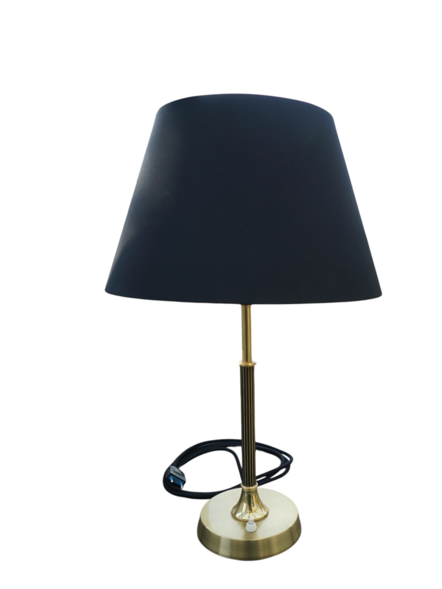 Model_B70_Brass_Table_Lamp_by_Einar_Bäckströms_Metallvarufabrik,_Swedish_Mid_Century_Modern_Lighting,_1950s