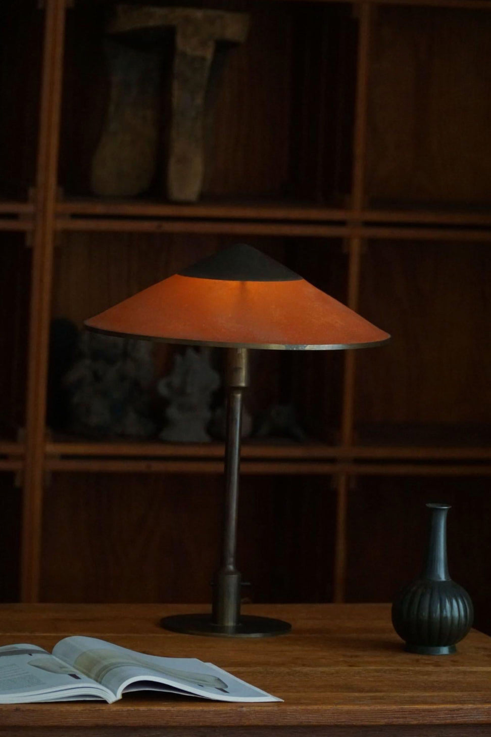 Model_T3_Table_Lamp_by_Niels_Rasmussen_Thykier,_Danish_Modern,_Made_in_1930s