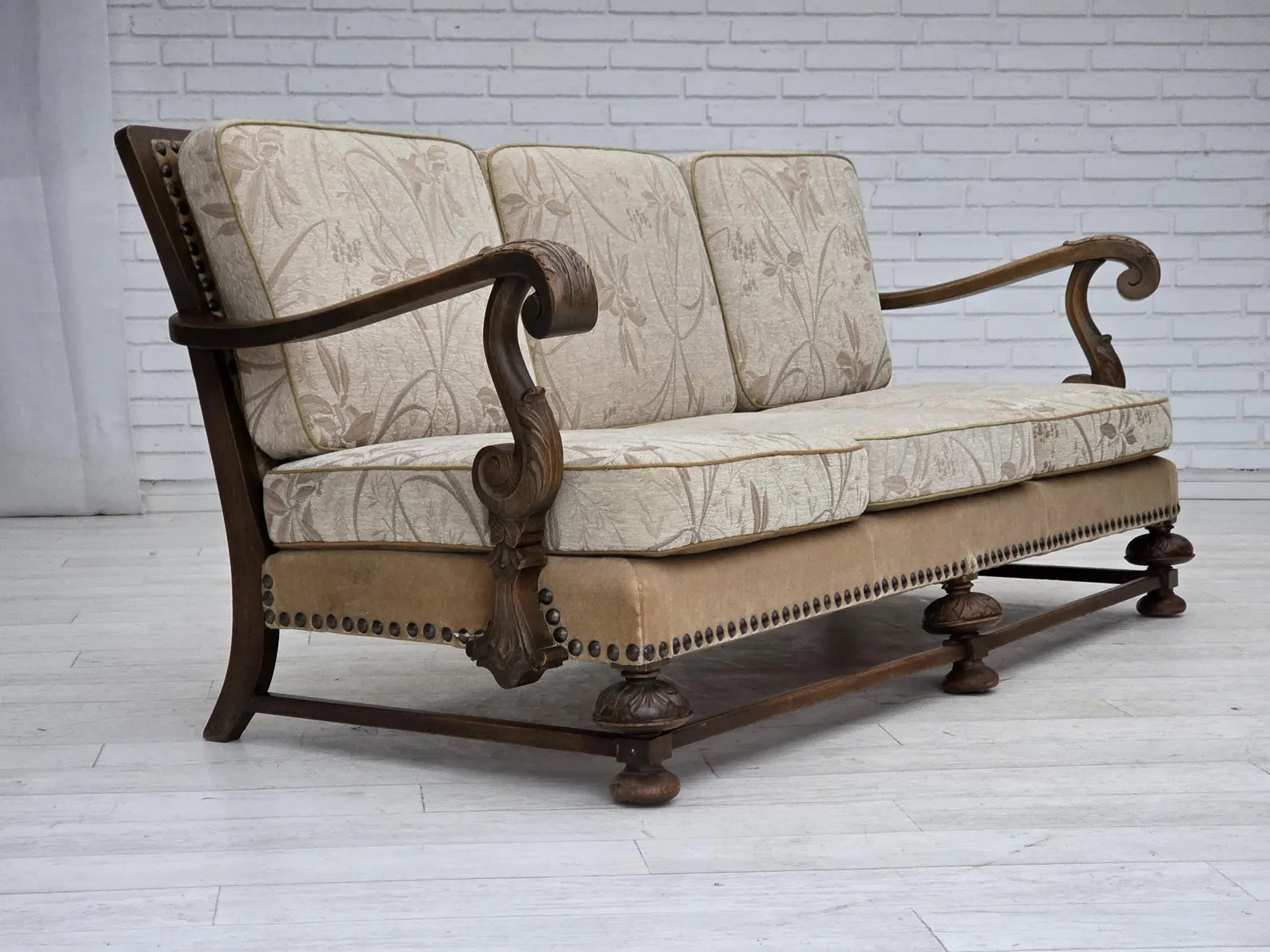 Modern_3-Seat_Sofa,_Mid-Century_Oak_&_Textile,_1950s_Denmark