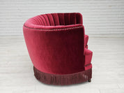 Modern_Banana_Lounge_Sofa,_Cherry_Red_Velour_&_Wood_Frame,_1970s_Denmark