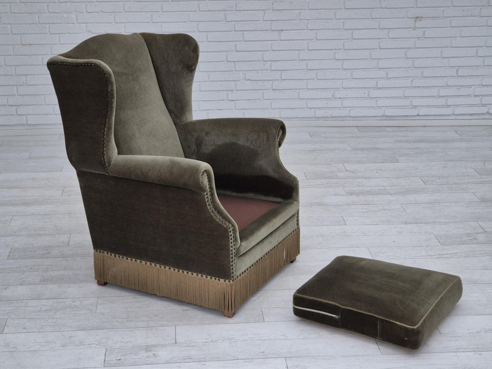 Danish_Mid-Century_High-Back_Lounge_Chair_from_1950s–1960s,_Denmark