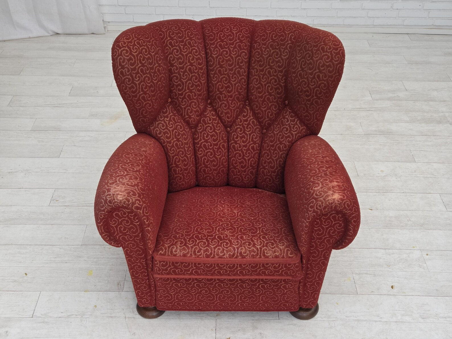 Danish_Relax_Armchair_in_Red_Wool_and_Oak,_1960s,_Denmark