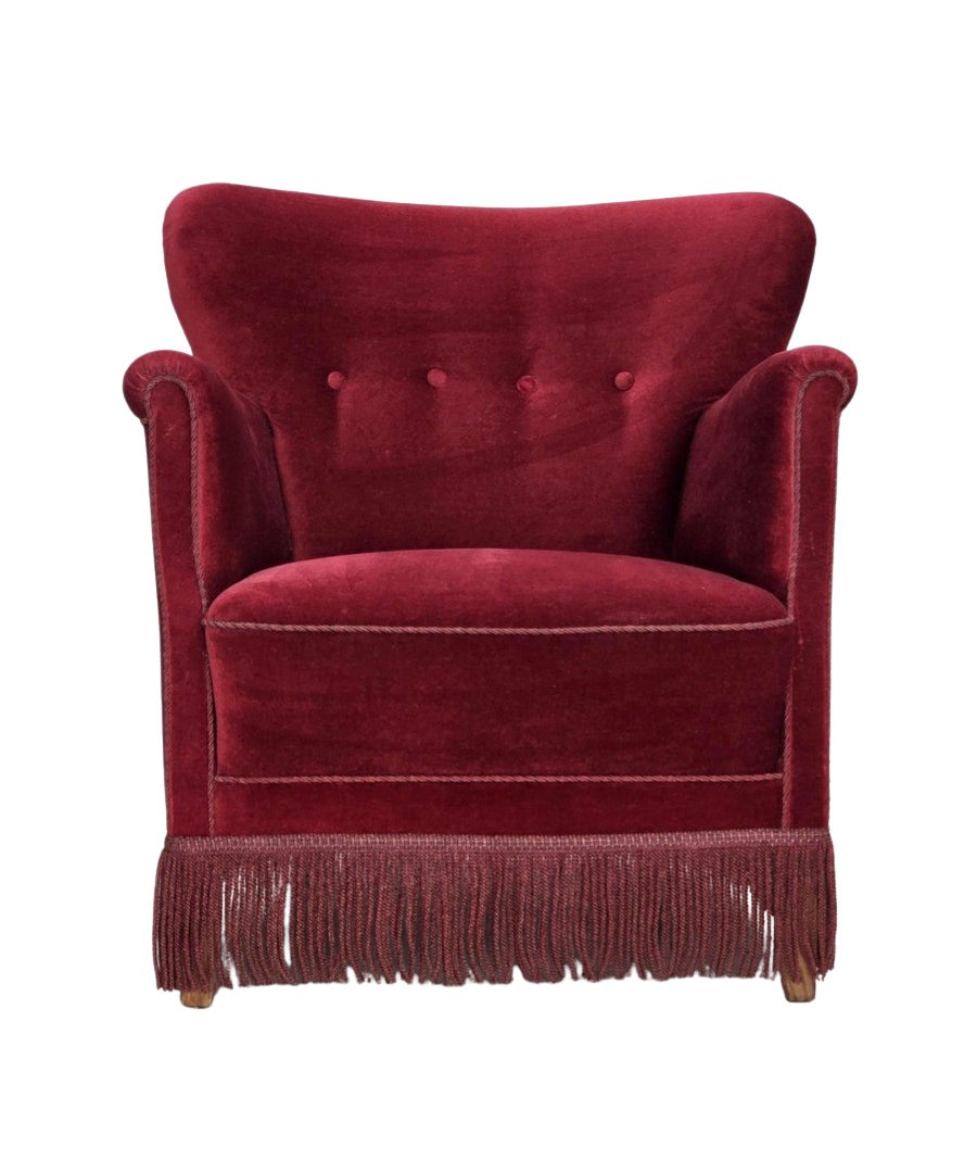Modern_Lounge_Chair,_Red_Upholstery_&_Oak_Frame,_1970s_Denmark