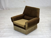 Modern_Lounge_Chair,_Scandinavian_Design,_1970s_Denmark