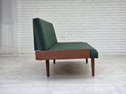 Modern_Sofa_to_Bed,_Upholstery,_1970s_Denmark