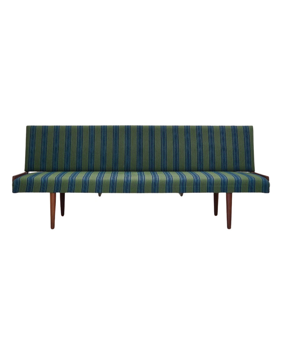 Modern_Sofa_to_Bed,_Upholstery,_1970s_Denmark