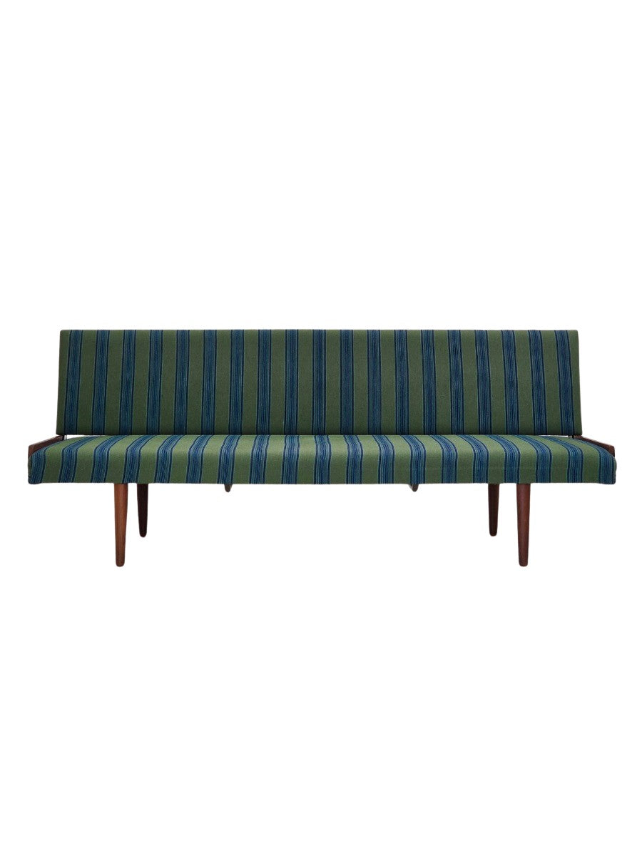 Modern_Sofa_to_Bed,_Upholstery,_1970s_Denmark