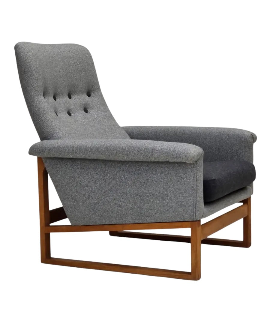 Danish_Modern_Seating_by_Børge_Mogensen_for_Fredericia_Stolefabrik,_1960s,_Denmark