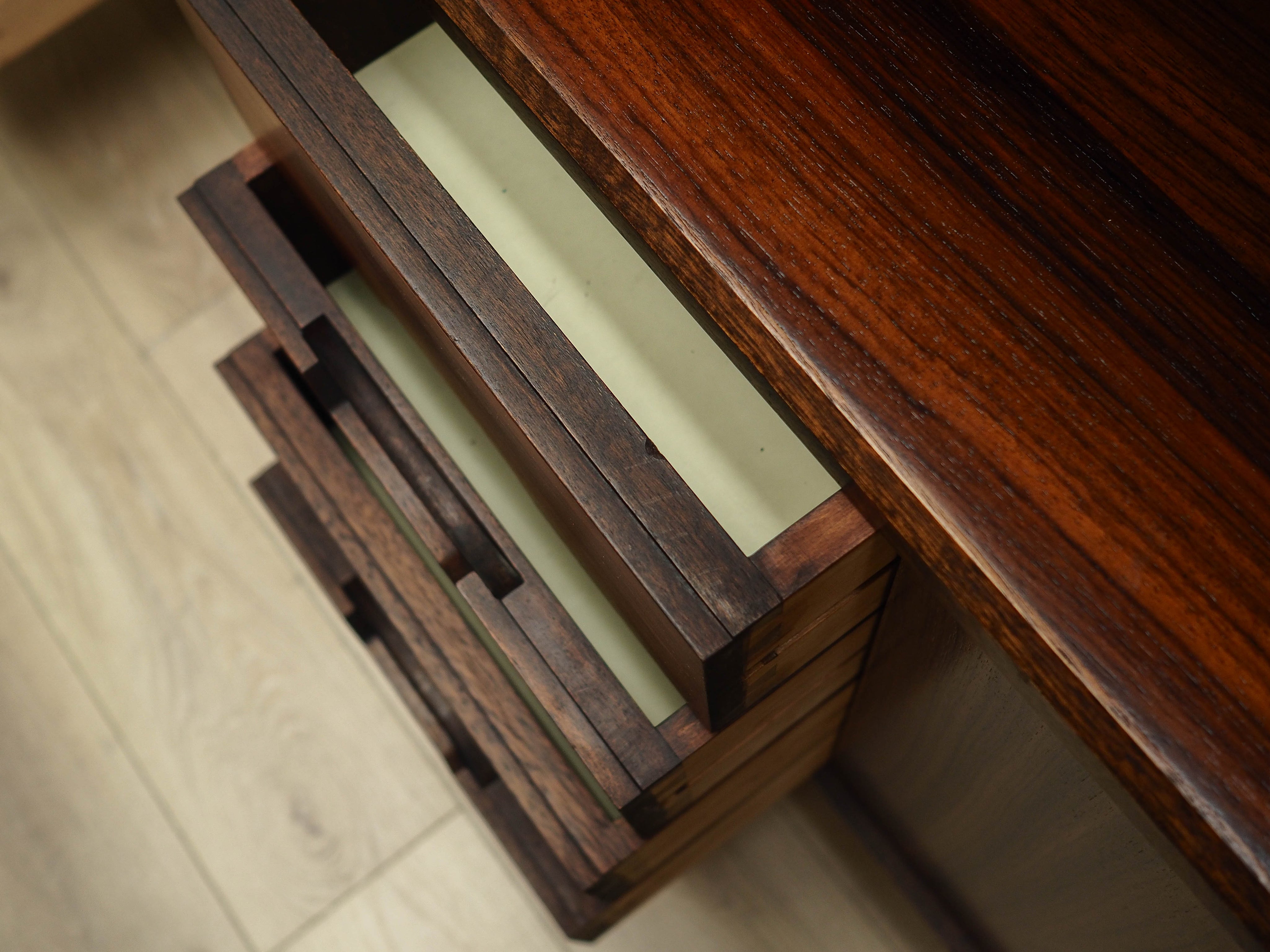 Modular_Shelving_Unit,_Italian_Design,_Rosewood,_1960s,_Italy