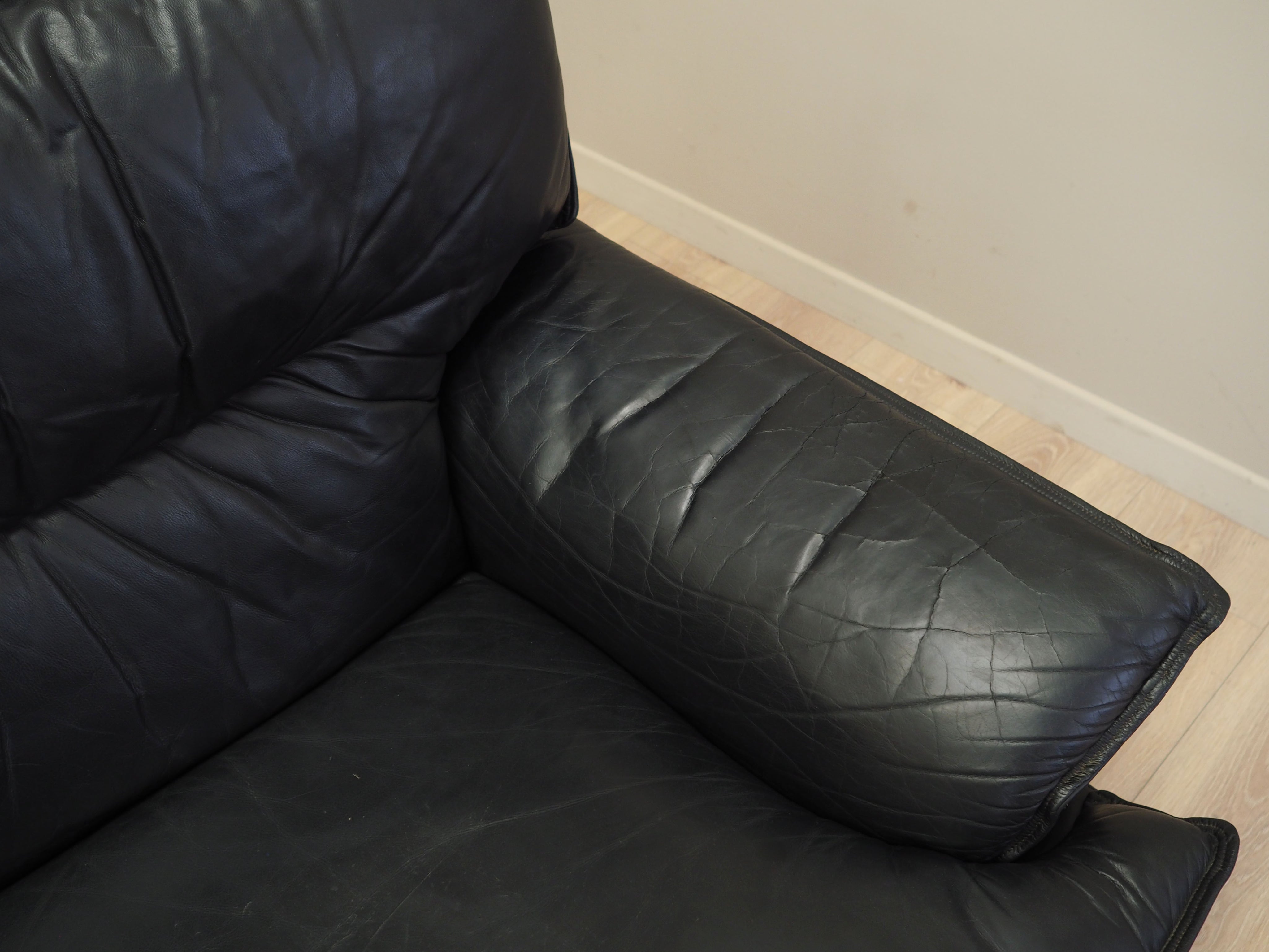 Set_of_4_Italian_Modular_Leather_Sofa_from_1960s,_Italy