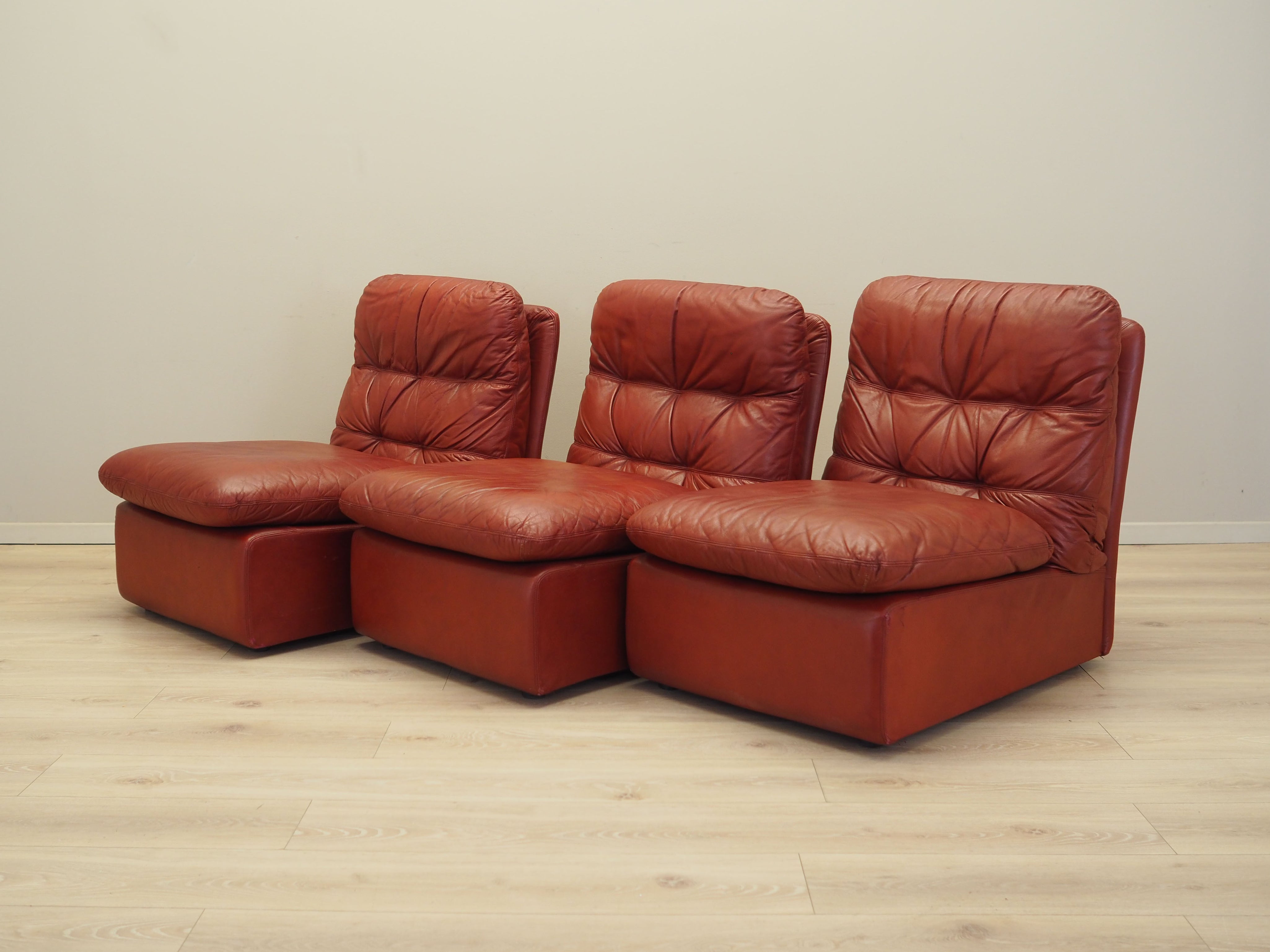 Set_of_3_Modular_Sofa,_Original_Leather,_1960s,_Italy