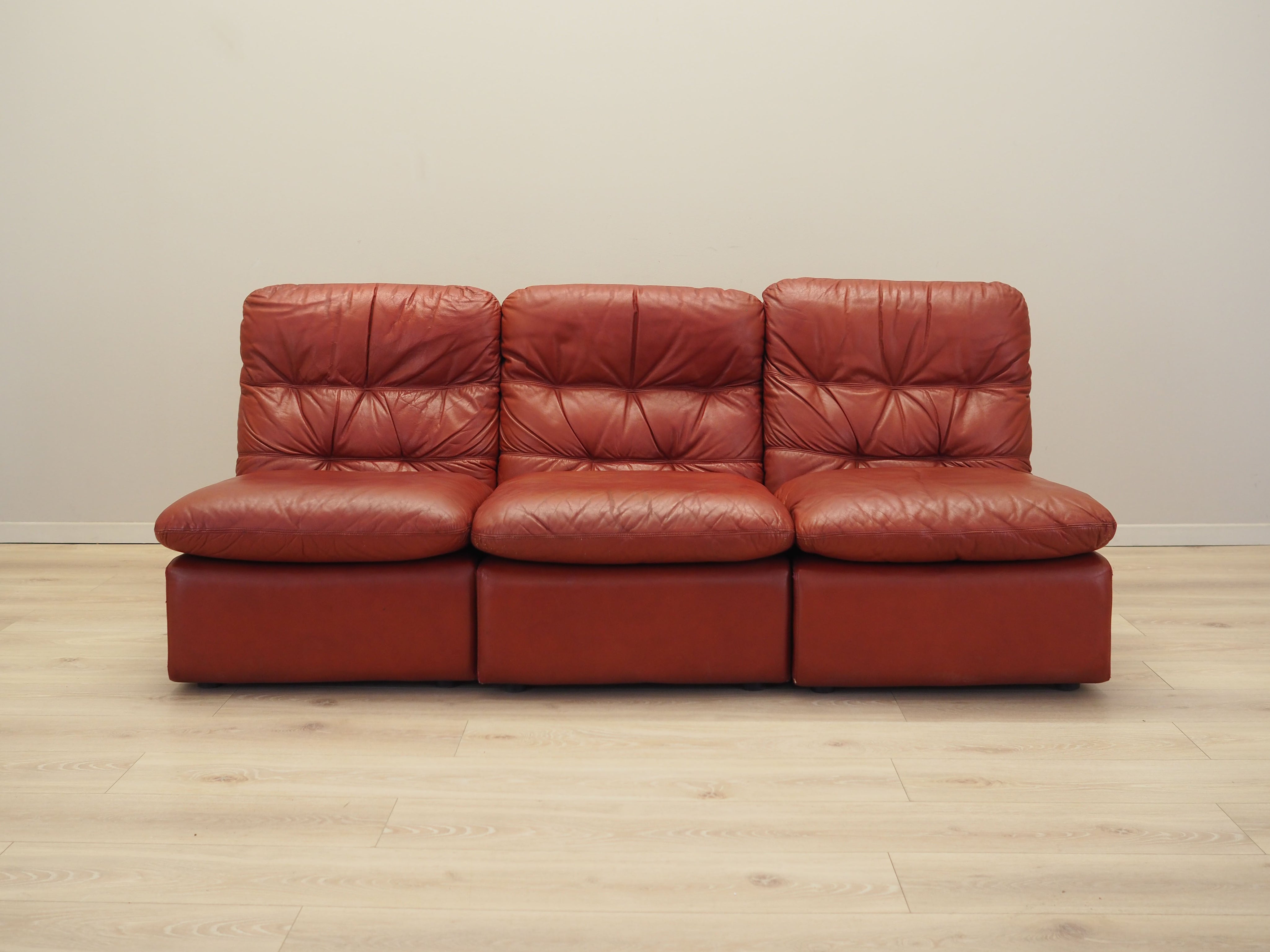 Set_of_3_Modular_Sofa,_Original_Leather,_1960s,_Italy