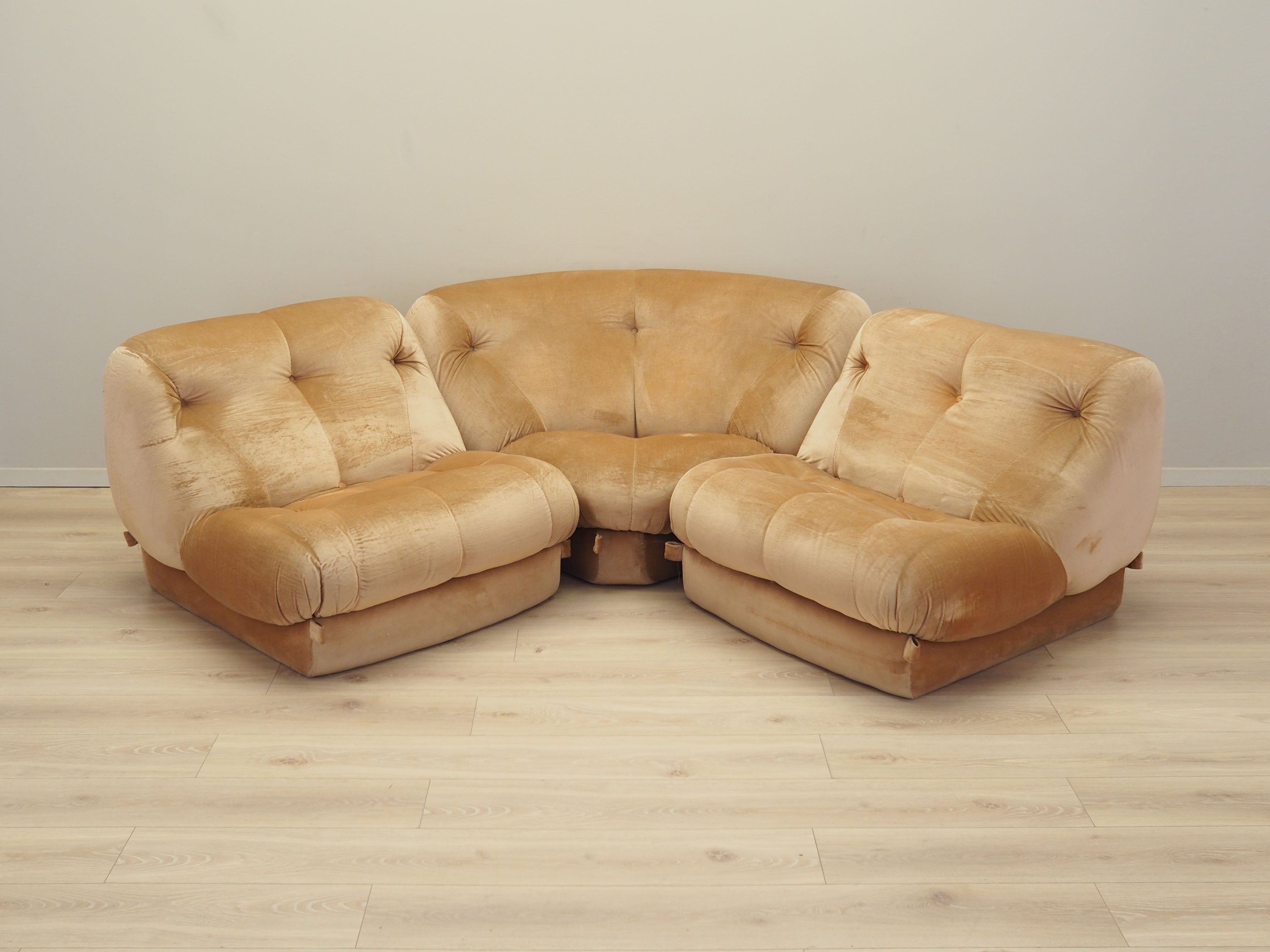 Set_of_3_Nuvolone_Modular_Sofa_by_Rino_Maturi_for_Mimo_Padova,_1970s,_Italy