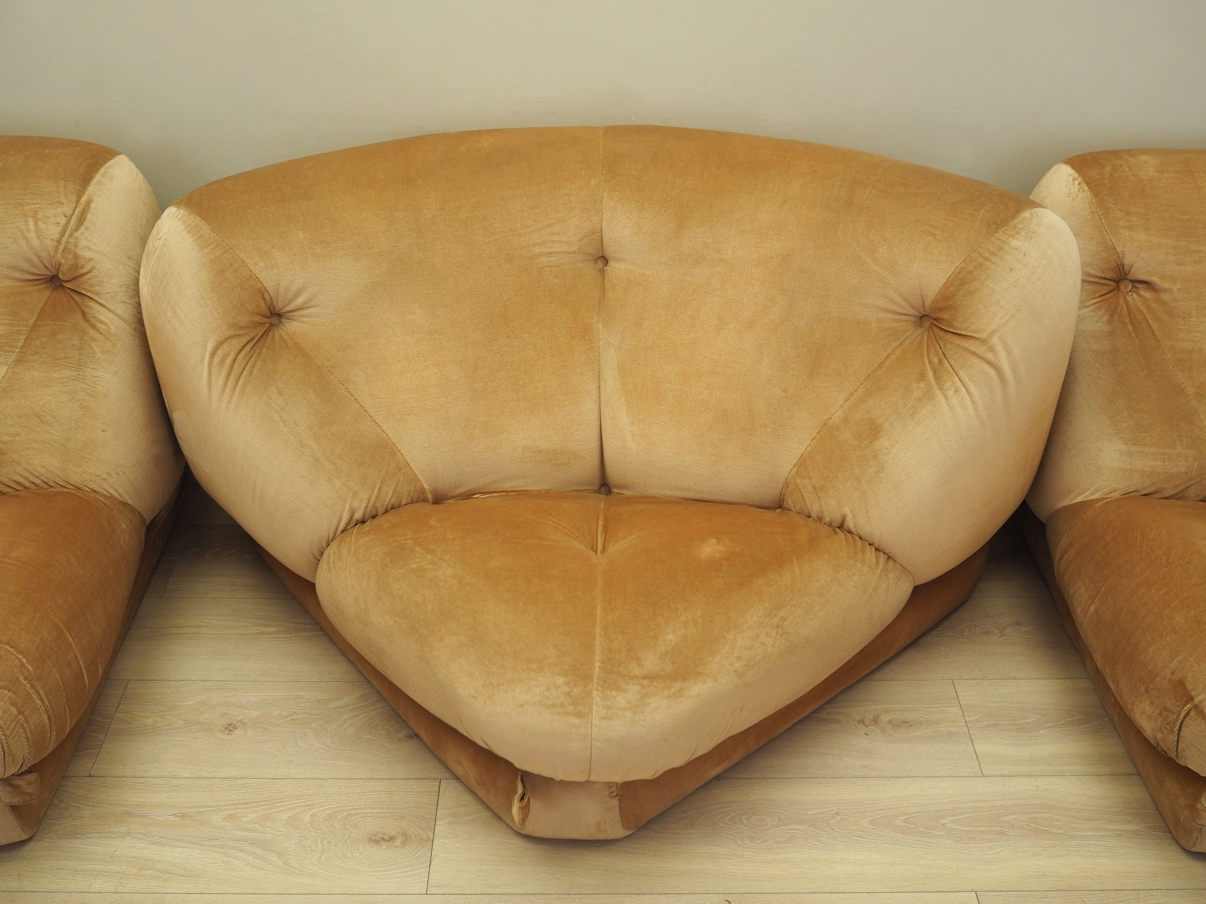 Set_of_3_Nuvolone_Modular_Sofa_by_Rino_Maturi_for_Mimo_Padova,_1970s,_Italy