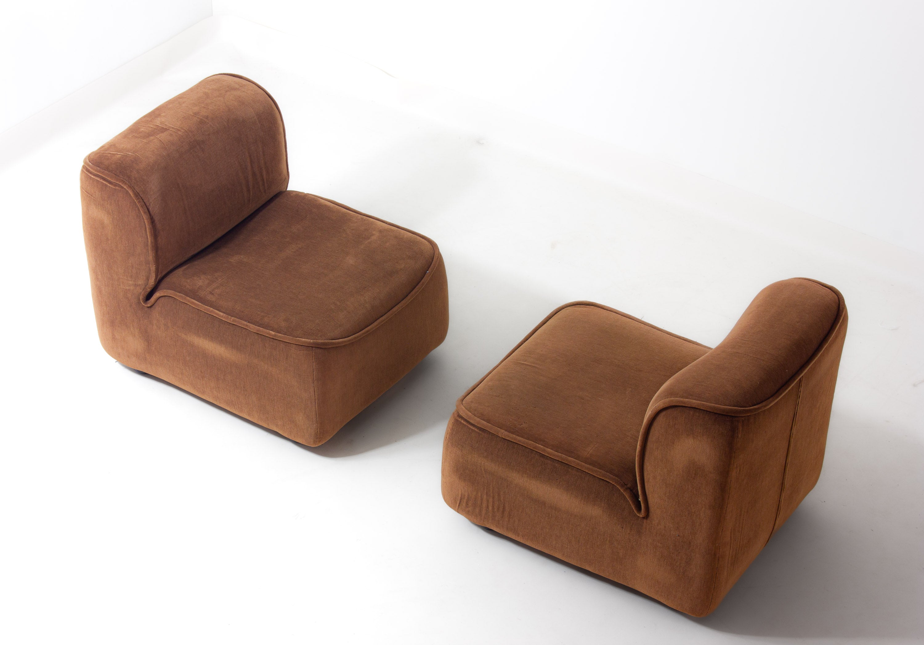 Set_of_5_Vintage_Italian_Modular_Velvet_Sofa,_Space_Age_from_1970s