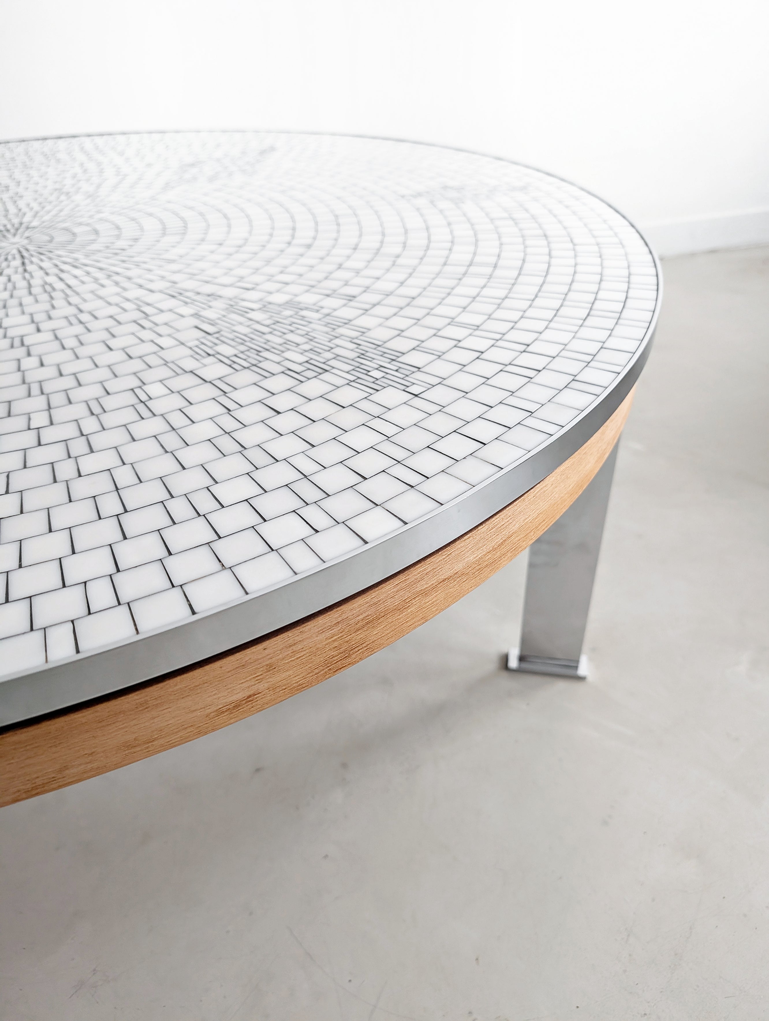 Round_Mosaic_Coffee_Table_by_Berthold_Müller,_1960s,_Germany