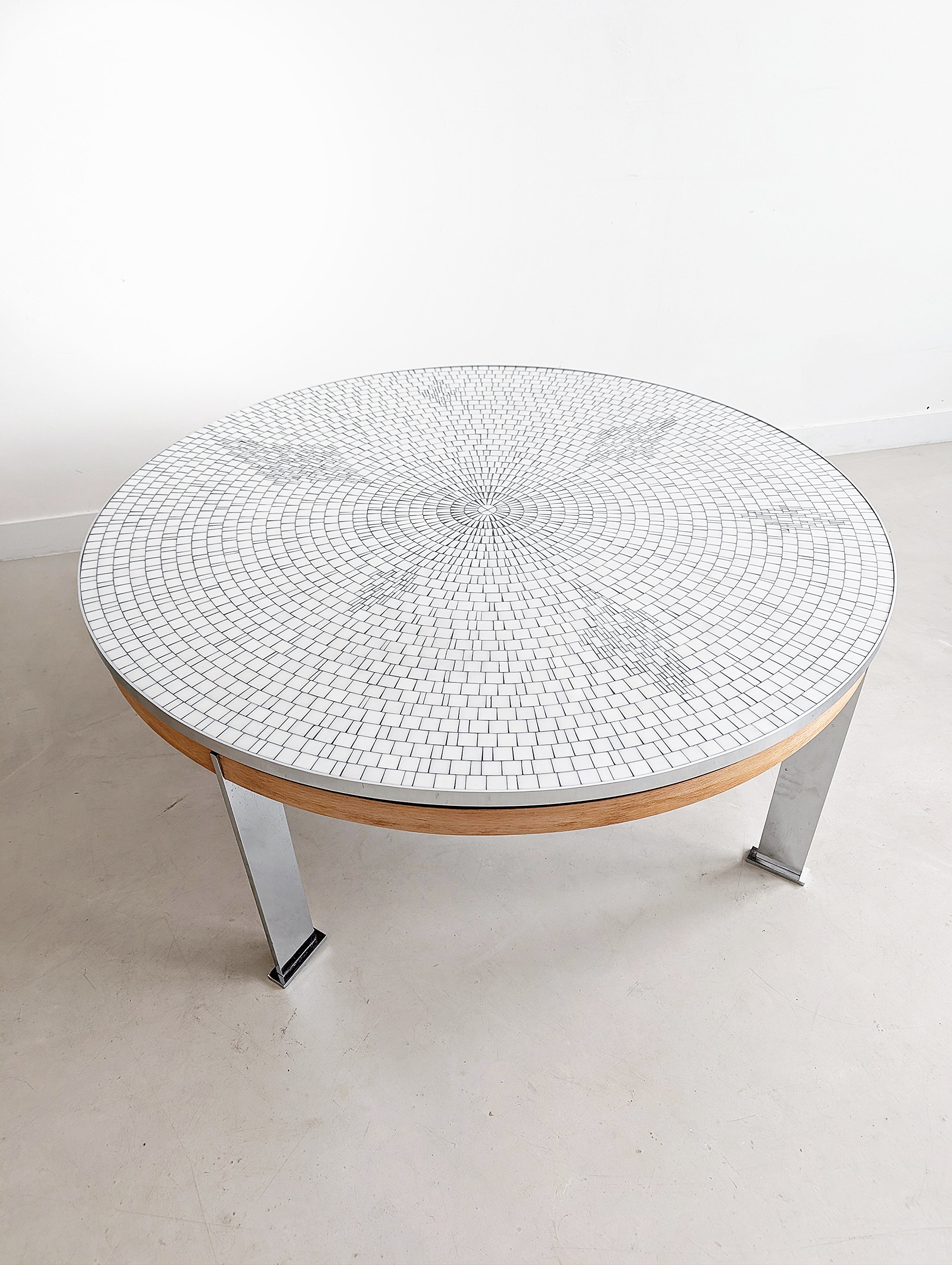 Round_Mosaic_Coffee_Table_by_Berthold_Müller,_1960s,_Germany